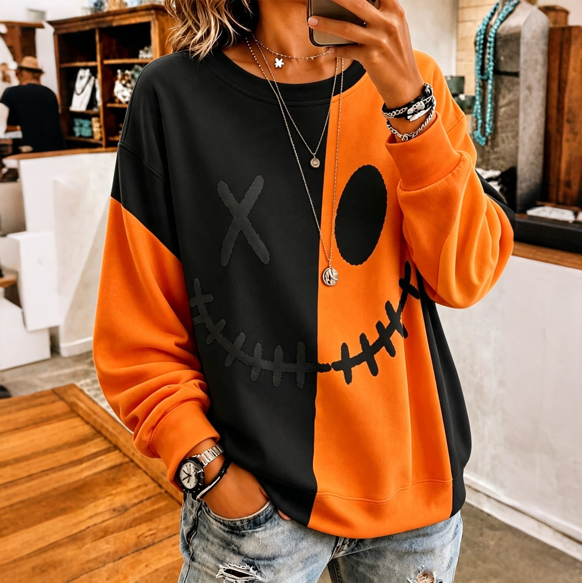 Women's Halloween Ghostly Face Color Blocking Print Casual Sweatshirt