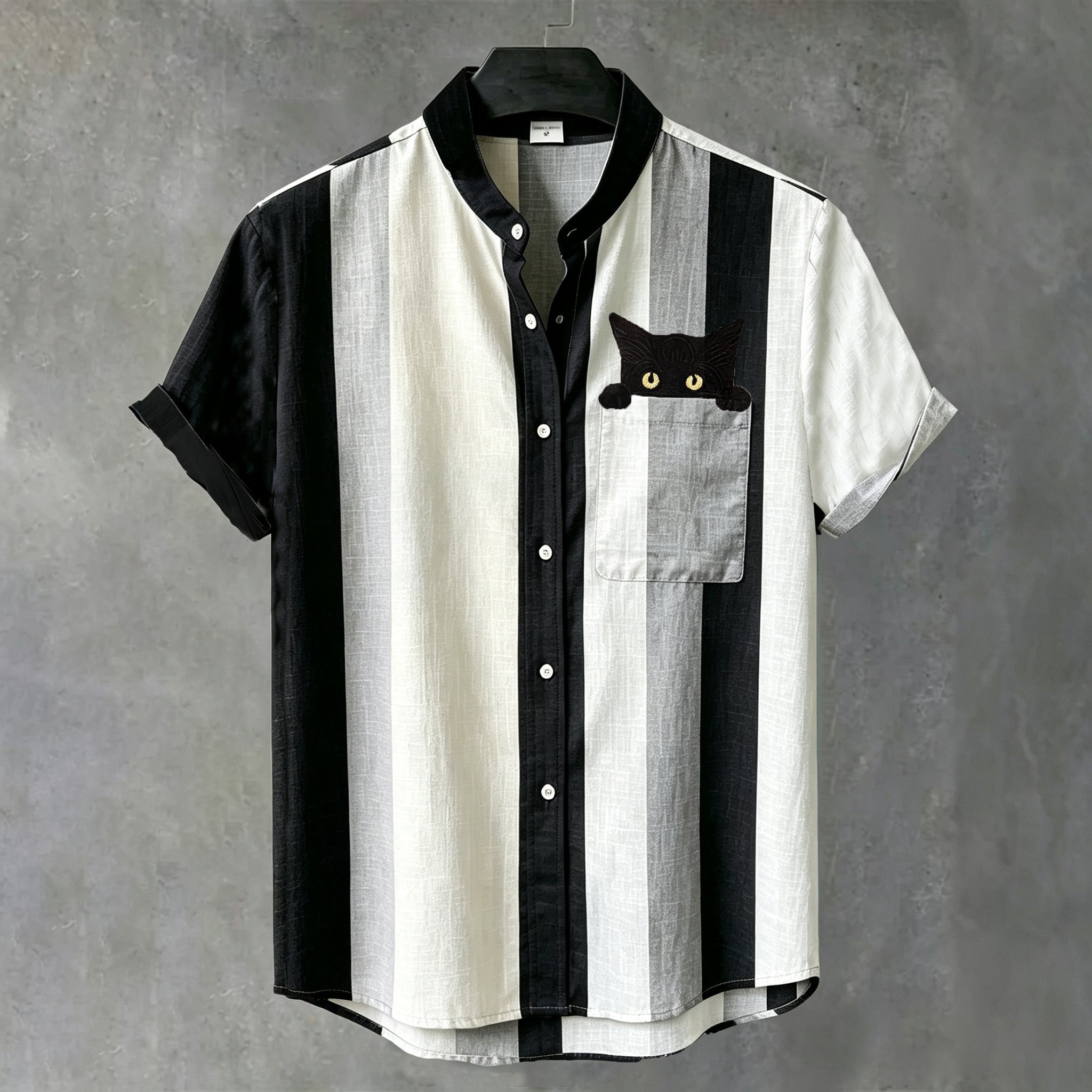 Men's Vintage Peeking Black Cat Contrast Stripes Art Casual Shirt