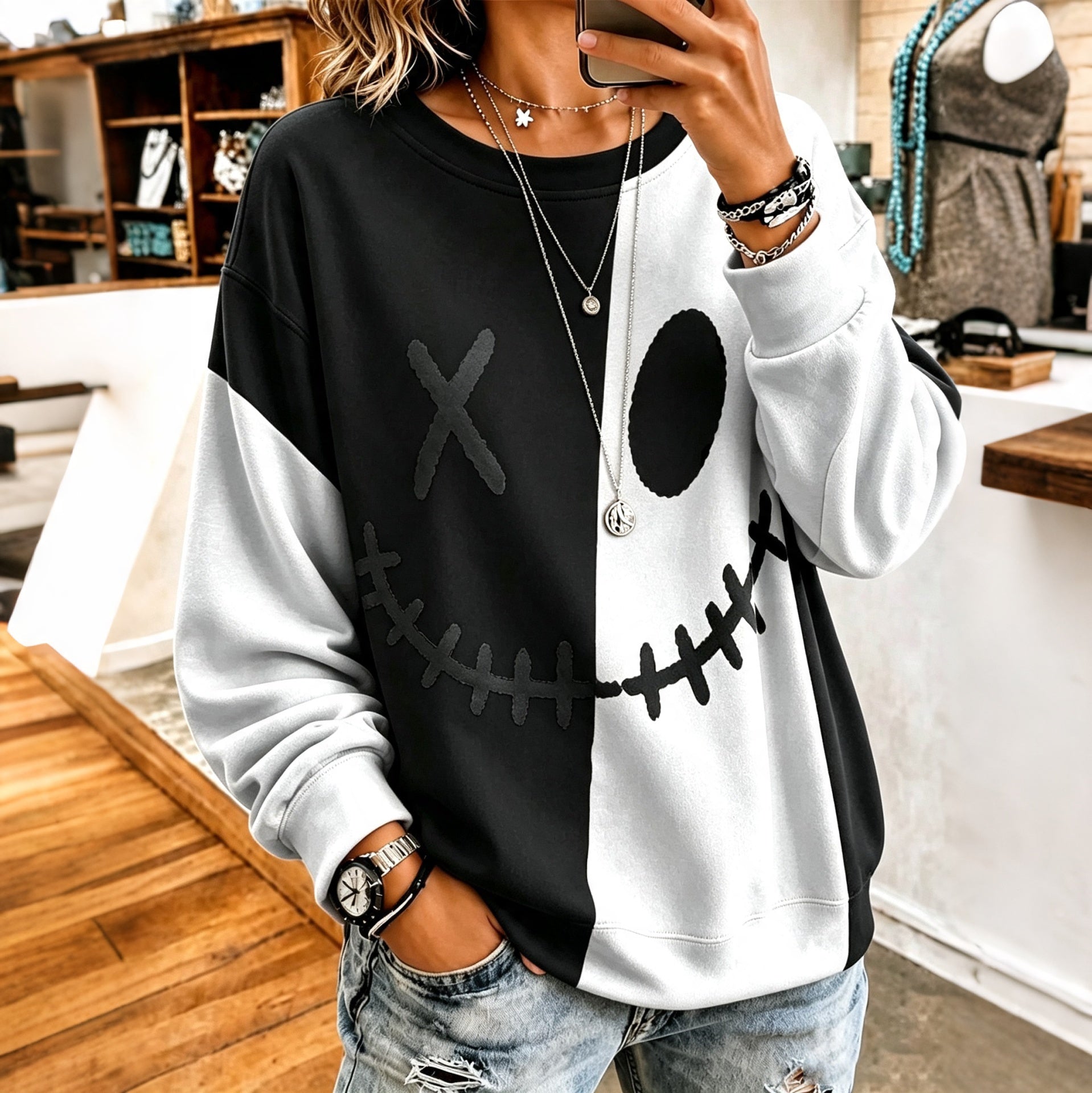Women's Halloween Ghostly Face Color Blocking Print Casual Sweatshirt